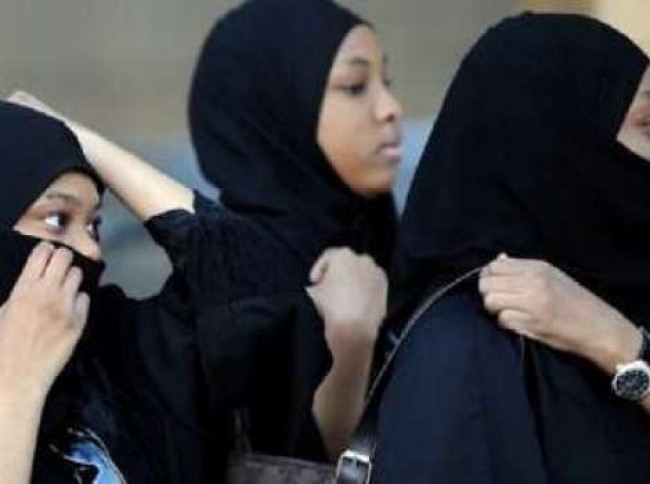  النساء السعوديات يقررن الانقلاب على قوانين السعوديه ويشعلن الحرب ضد المملكة ... اليكم التفاصيل