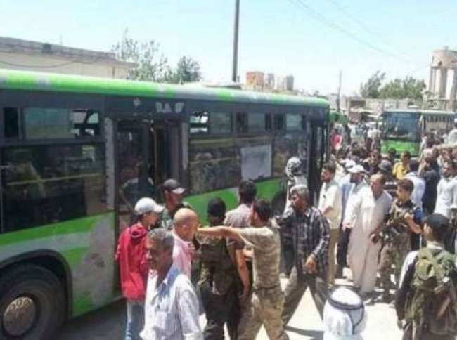  حادثة غير متوقعة حصلت مع مسلحي خان الشيح اثناء توجههم الى ادلب.. اليكم التفاصيل