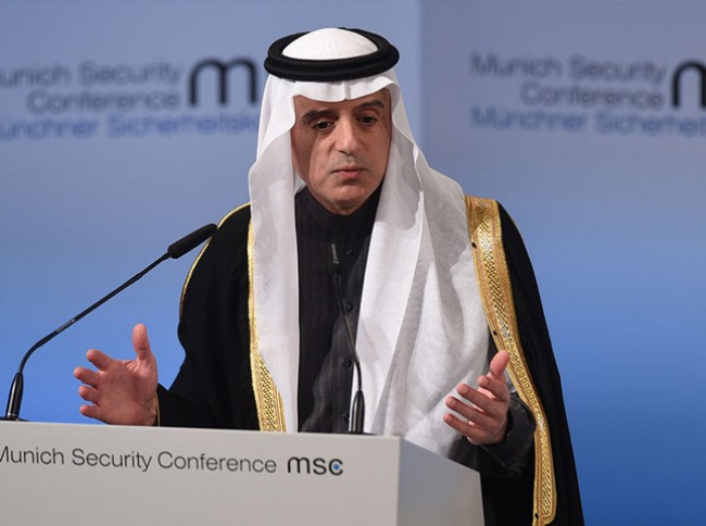  السعودية تعلن استعدادها إرسال قوات برية إلى سوريا